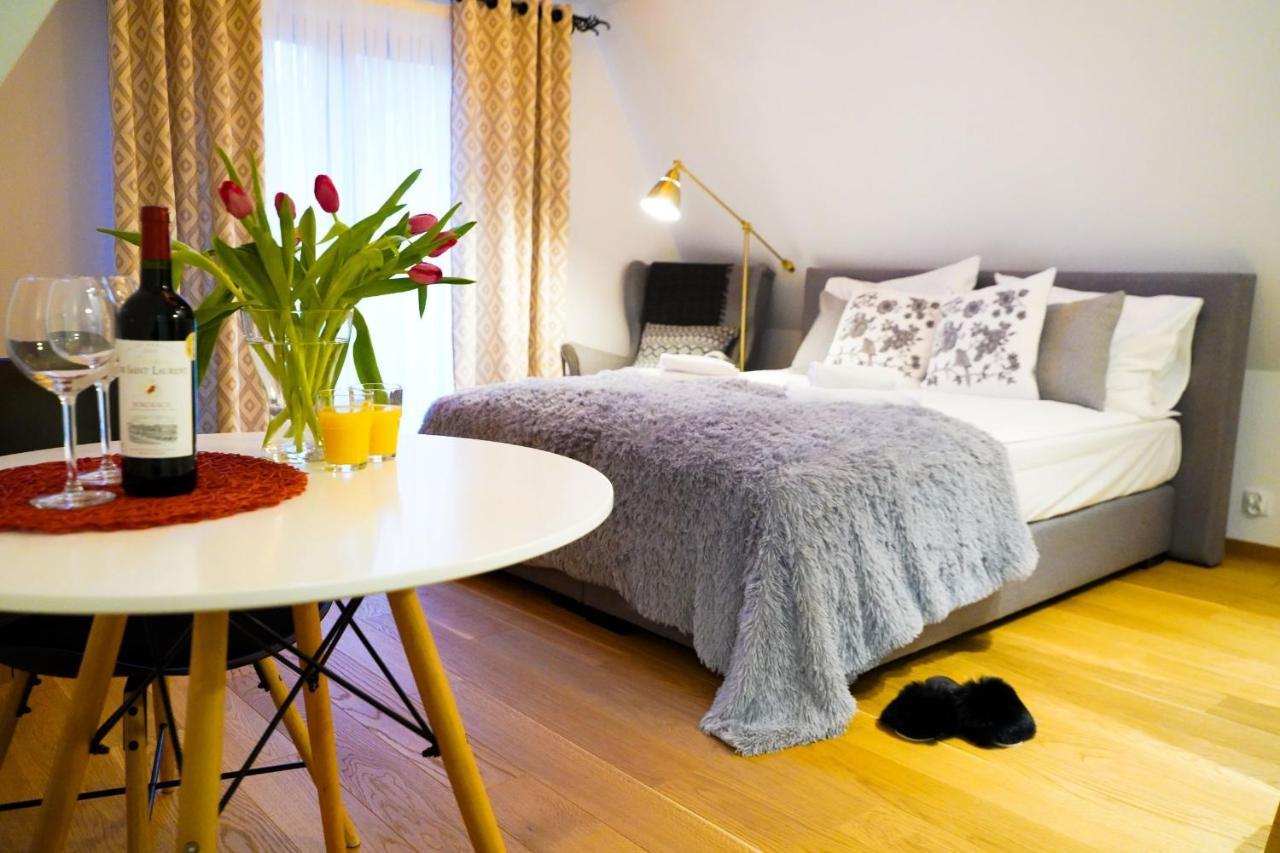 Apartment Anaapart *